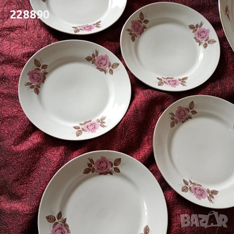 Български порцелан, снимка 17 - Чинии - 33074153