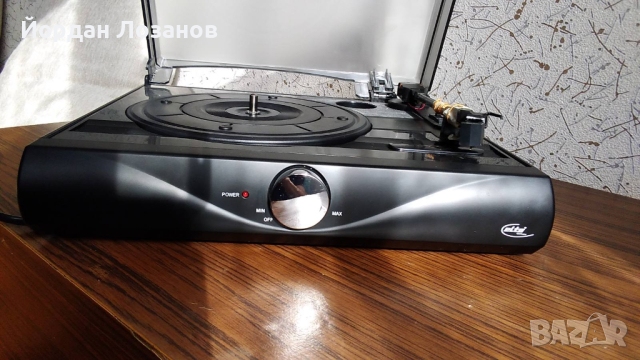 Грамофон Elta - за части