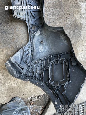 Задна броня за Порше кайен 2011-2013  Porsche caynne, снимка 5 - Части - 38622723