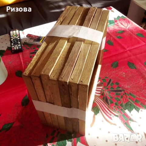 Продавам рамки за картини и бонус,стъкла за малките рамки