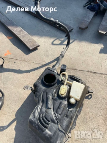 Резервоар 4088806AA, 9813694780 от Citroen Berlingo 1.6 BlueHDI 75 кс. двигател BHW, 2018г., 5 ск., снимка 2 - Части - 51349883