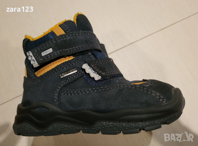 зимни обувки Primigi Goretex, 23ти номер, снимка 5 - Детски боти и ботуши - 44913335
