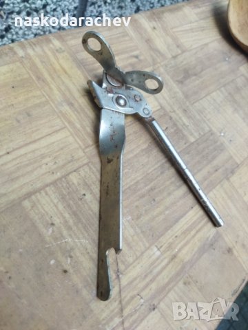 Отварачка за консерви ретро , снимка 6 - Колекции - 43586748