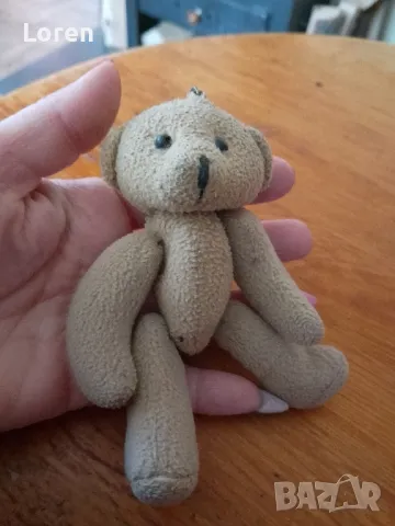 Подарявам мече за ключодържател 