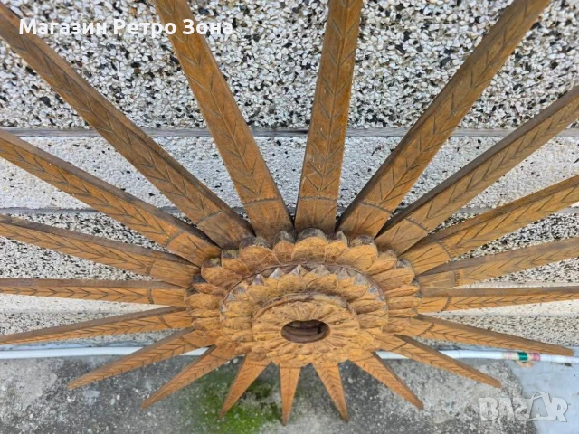 Розета дърворезба за таван , снимка 2 - Декорация за дома - 50932635