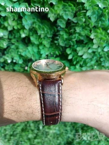 Lorus кварцов японски часовник със златен дизайн, снимка 4 - Мъжки - 51704197