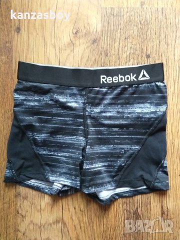 reebok - страхотни дамски панталонки, снимка 3 - Къси панталони и бермуди - 32855645