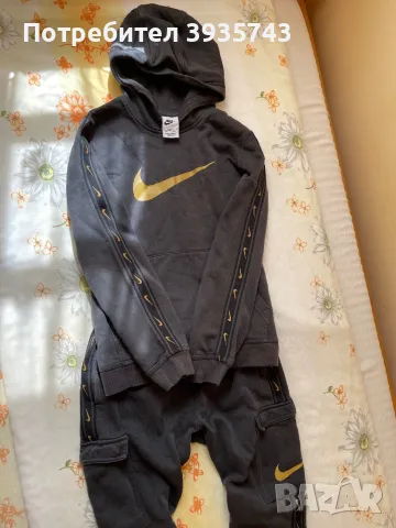 Nike анцунг комплект, снимка 2 - Спортни дрехи, екипи - 50160748