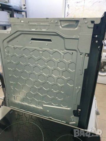 Фурна за вграждане с пиролиза Siemens клас А+, снимка 10 - Печки, фурни - 28054826