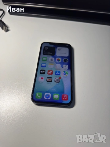 Apple iPhone 12 64GB Midnight Black – Много добро състояние