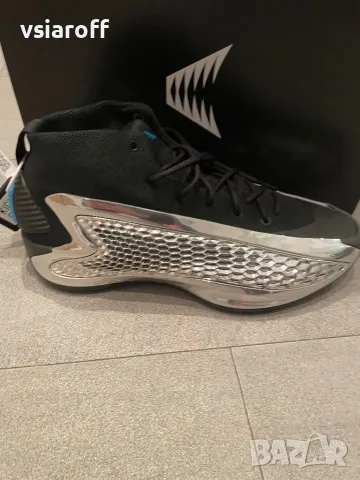 Баскетболни кецове Аdidas AE1 metallic silver - 44 номер, високи, омалени, снимка 1