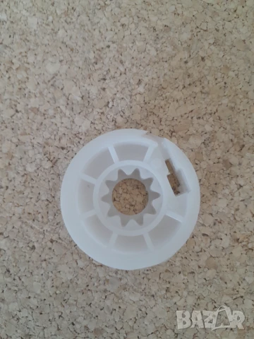 Ролка задна за повдигане на стъкло с жило лява/дясна Renault Meganе KR390