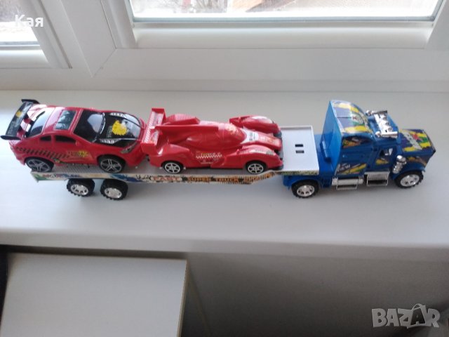 Голям автовоз с две коли, снимка 4 - Коли, камиони, мотори, писти - 44046222