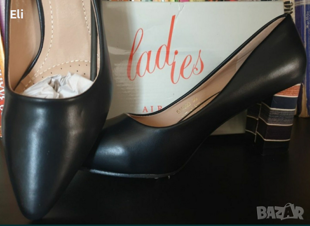 Дамски обувки с ефектен ток , снимка 4 - Дамски обувки на ток - 44844622