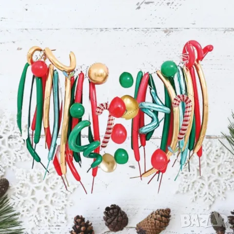 Комплект от 30 Коледни балона - Разнообразие от форми и цветове, снимка 2 - Надуваеми играчки - 48395605