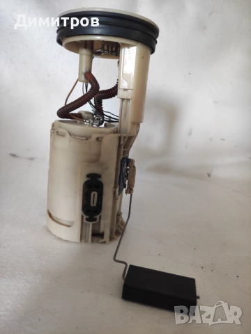 Части за Фолксваген Пасат - болтове, бензин помпа, компютър, комфорт модул, релета., снимка 3 - Части - 52794622