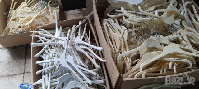 Закачалки за дрехи, снимка 7 - Друго търговско оборудване - 35056413