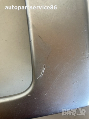 Обграждаща Рамка на Лост за Скорости за Jeep Cherokee 3.7(2005) , снимка 3 - Части - 53568684