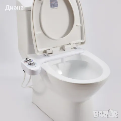 Приставка биде за тоалетна чиния с дюза за гореща и студена вода, снимка 1