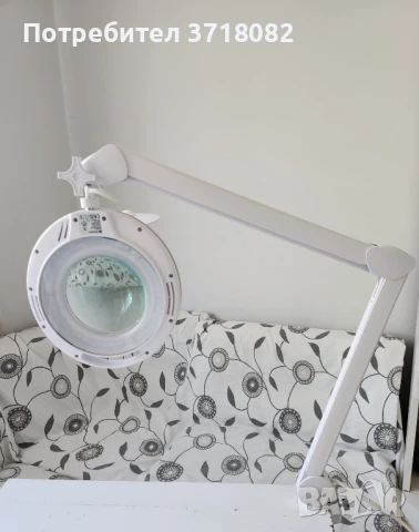 LED-LUPENLEUCHTE 8W MIT KLEMMHALTERUNE Лед лампа с лупа , снимка 3 - Друга електроника - 40638214