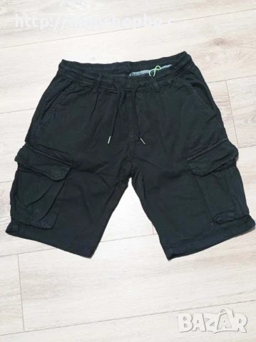 Карго бермуди на ластик - черни, снимка 1