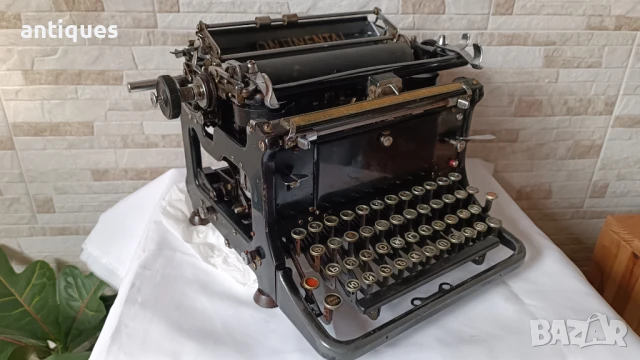Стара пишеща машина Continental Standart - Made in Germany - 1932г. - Антика, снимка 8 - Антикварни и старинни предмети - 50625447