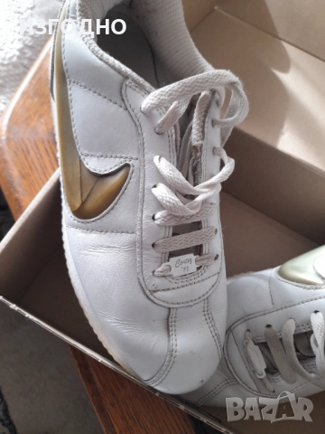 25 ЛЕВА NIKE МАРАТОНКИ, снимка 2 - Маратонки - 52616325