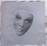 Грамофонна плоча на певицата Dionne Warwick.1982. Arista, Германия, снимка 5