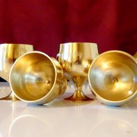 Английски бронзови чаши,шот,гравирани. , снимка 3 - Антикварни и старинни предмети - 33517031