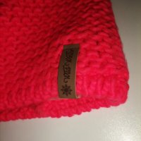 Шапка Crivit, розов неон – един размер, снимка 6 - Шапки, шалове и ръкавици - 35532763