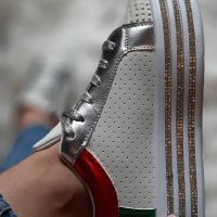 Спортни обувки на висока подметка с камъчета в бяло, снимка 2 - Маратонки - 26659050