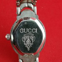 Часовник Gucci Quartz, снимка 7 - Дамски - 17678624
