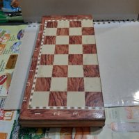 Елегантен шах табла, снимка 1 - Шах и табла - 44001206