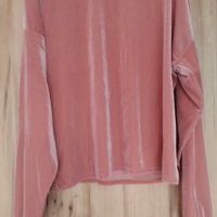Кадифена блузка NLY TREND, снимка 2 - Блузи с дълъг ръкав и пуловери - 39324091