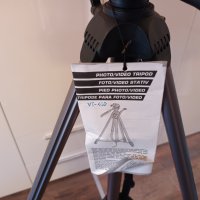 Vanguard VT-432 Photo Camera/Video Tripod 35mm & Extends, снимка 10 - Чанти, стативи, аксесоари - 43204529