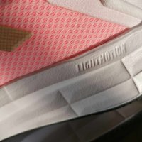 Adidas нови маратонки, снимка 6 - Дамски ежедневни обувки - 43450510