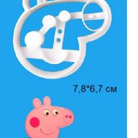 Пепа Пиг peppa pig глава пластмасов резец форма фондан тесто бисквитки, снимка 1 - Форми - 27397765