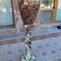 Антикварна колона и ваза , снимка 1 - Други - 38032120