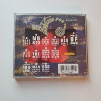 Urban Dance Squad ‎– Mental Floss For The Globe cd, снимка 3 - CD дискове - 43914821