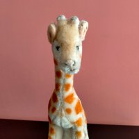 Колекционерска мека играчка Steiff GIRAFFE жираф, снимка 8 - Колекции - 37745034