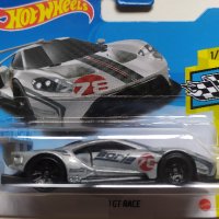 Hot Wheels Ford GT Race, снимка 1 - Колекции - 36995166