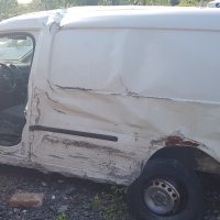 VW Caddy 1.6 TDI, 06.2014г, снимка 4 - Автомобили и джипове - 26796152