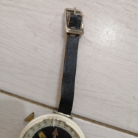 Руски компас , снимка 2 - Антикварни и старинни предмети - 36547261