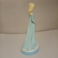Много красива,колекционерска статуетка от фин костен порцелан от поредицата на Disney от Америка., снимка 2 - Статуетки - 43702932