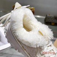 UGG 2022 (реплика) 0, снимка 2 - Маратонки - 38369379