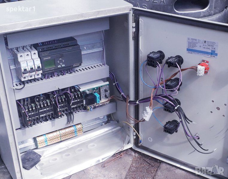 Ел табло за управление среден размер с контролер на Siemens, снимка 1