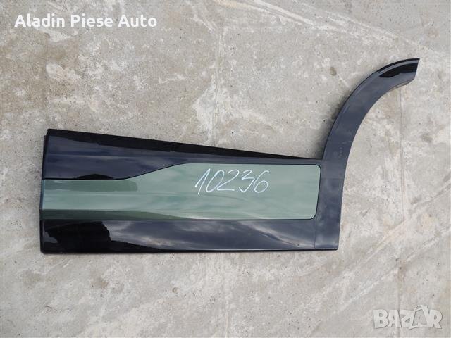 Орнамент на задна лява врата Киа Спортидж 2023 2024г , снимка 1