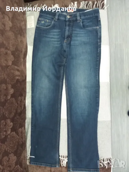 мъжки черни джинси BUGATTI, размер 32 дължина 175 см. много запазени, снимка 1