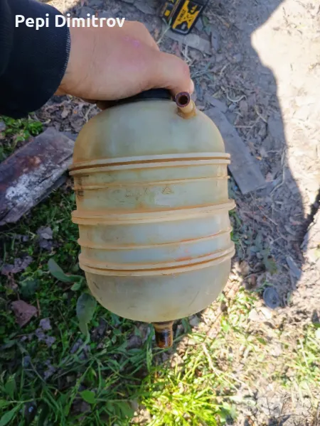 Казанче антифриз Renault Clio II Hatchback (09.1998 - 09.2005), снимка 1