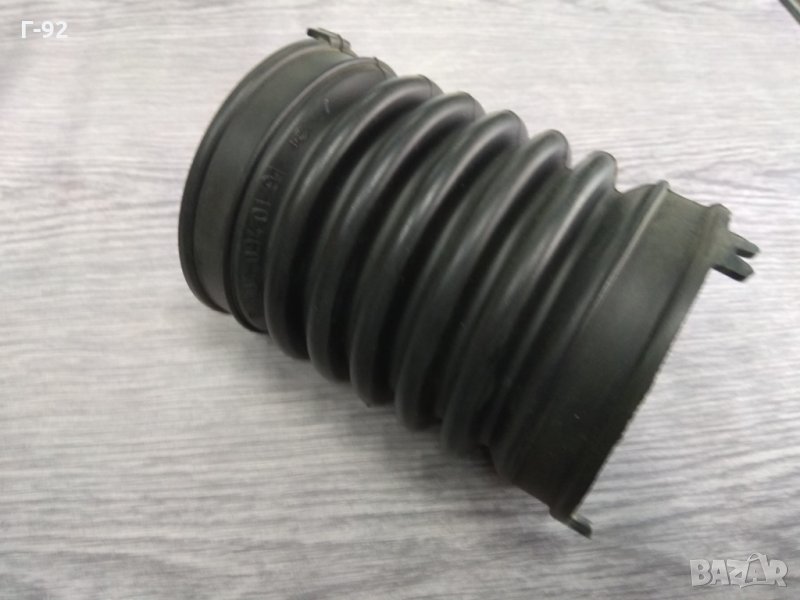 A1040940191**NEU**MERCEDES-BENZ**M104 R129 W124 W202**Всмукателен маркуч , снимка 1